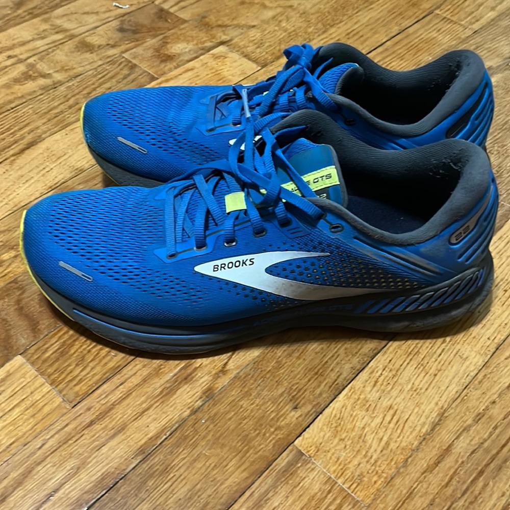 Brooks Adrenaline GTS Men’s Size 13